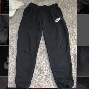 Black nike joggers